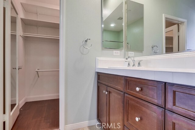 Building Photo - 1327 Abelia