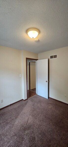 Building Photo - 3212 N 68th St