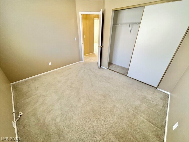 Building Photo - 8233 Cactus Canyon Ct