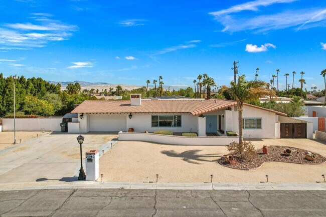 Building Photo - Sunnyside House with Pool in Palm Springs
