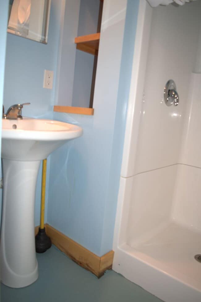 Building Photo - Marvelous 4 Bed 2.5 Bath House In Quarry H...