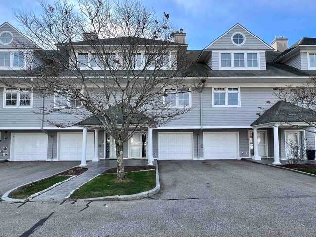 Building Photo - 4 Island Ave