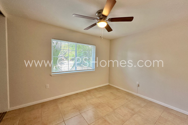 Building Photo - Fort Walton Beach 3/1.5