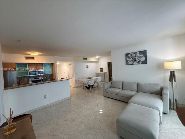 Building Photo - 17555 Atlantic Blvd