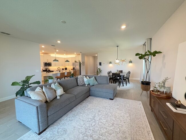 Building Photo - 76 Neighbor Ct