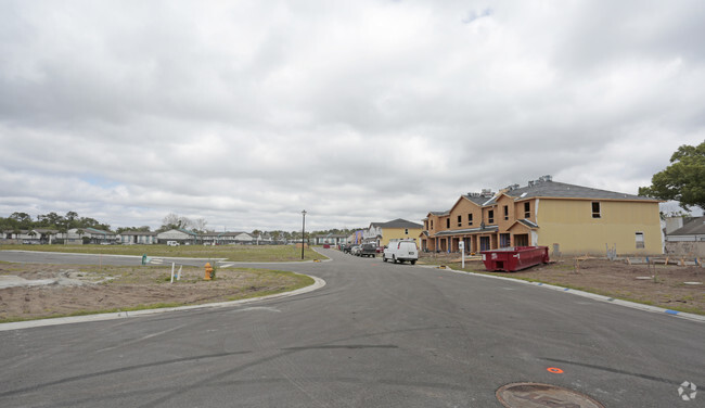 Building Photo - Century Lake Townhomes