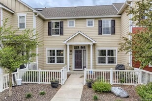 Building Photo - 1503 Gold Hill St
