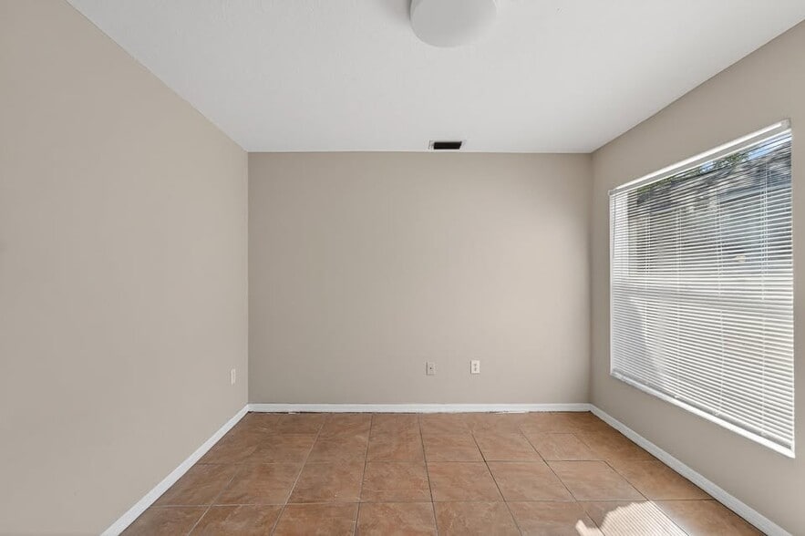 Building Photo - 508 Sonoma Dr