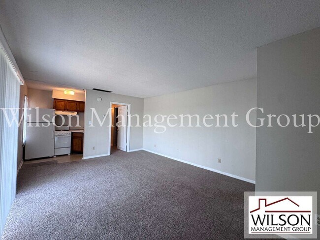 Building Photo - 525 Georgetown Dr