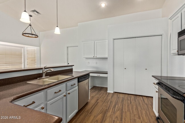 Building Photo - 18853 N 40th Pl