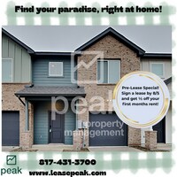 Building Photo - $1699! 3 Bed/2.5 Bath Townhome located in ...