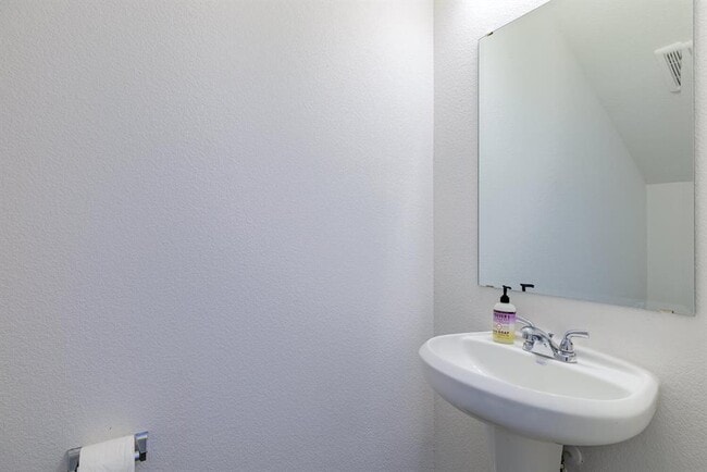 Building Photo - 317 Langhorne Bnd