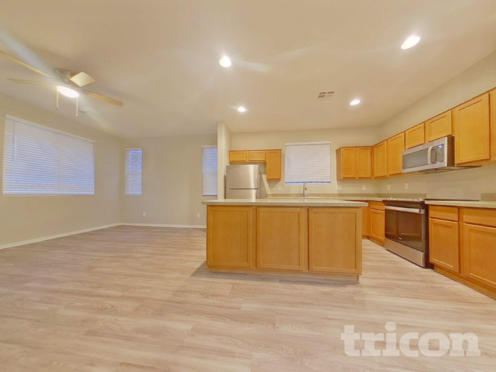 Building Photo - 4036 W Pedro Ln