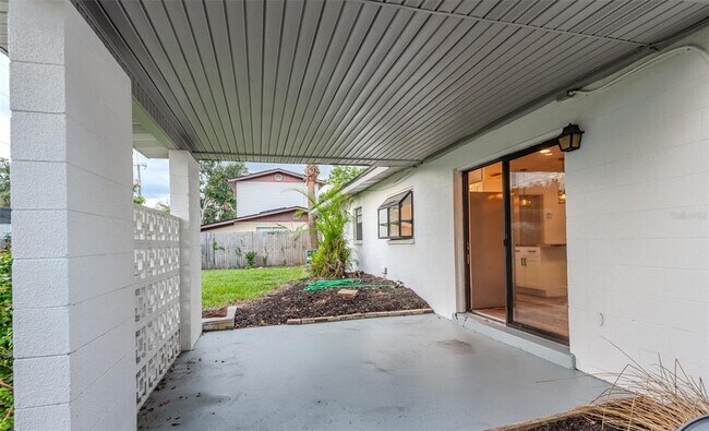 Building Photo - 6440 Greylynne St