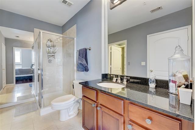 Building Photo - 3225 Turtle Creek Blvd