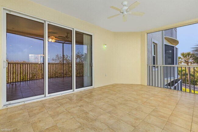 Building Photo - 2 br, 2 bath Condo - 20031 Sanibel View Ci...