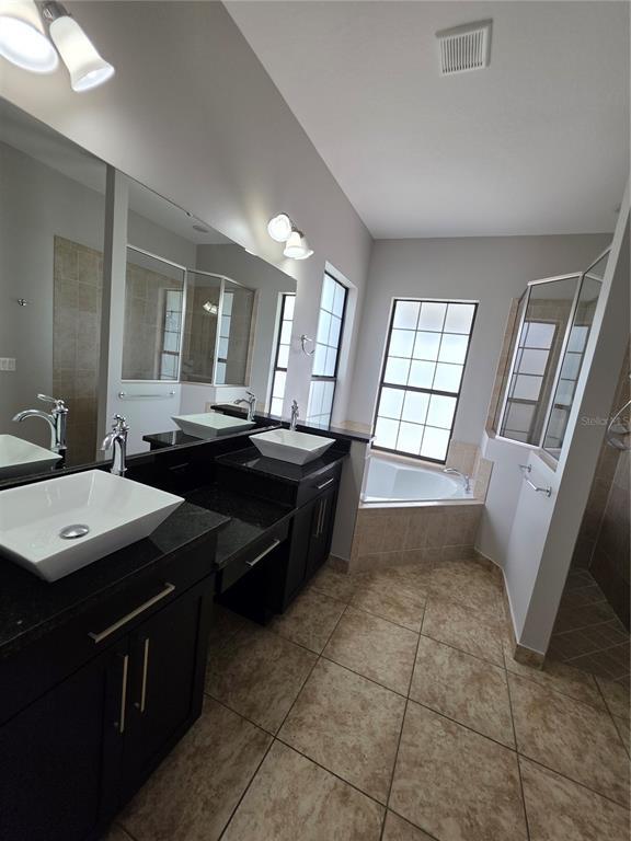 Building Photo - 10737 Willow Ridge Loop
