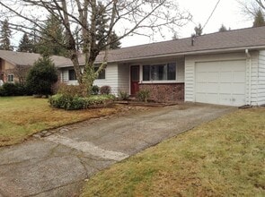 Building Photo - Beautiful 4 Bed 2 Bath Rambler Near Microsoft