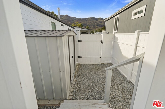 Building Photo - 30473 Mulholland Hwy