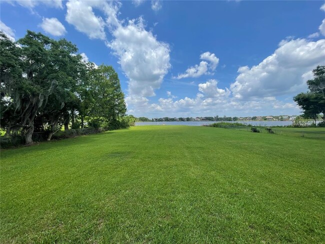 Building Photo - 12860 Lake Sawyer Ln