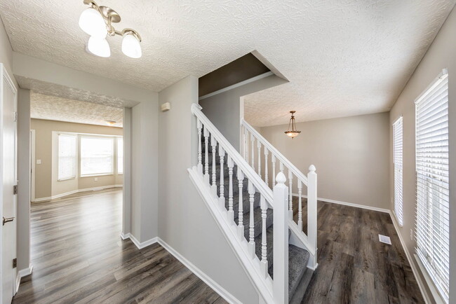 Building Photo - 5609 Blandon Run