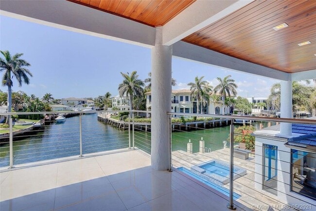 Building Photo - 750 Marine Dr