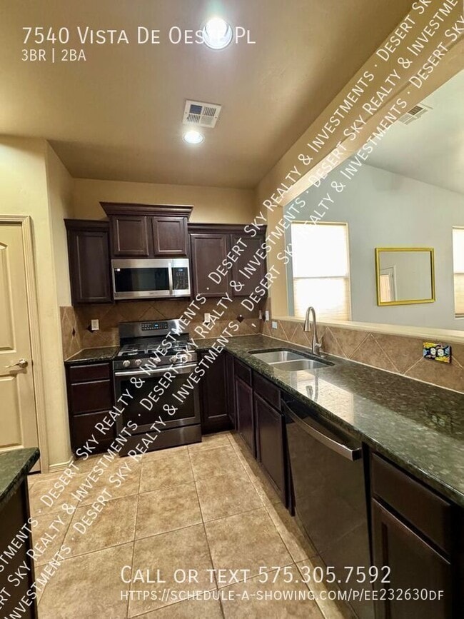 Building Photo - 7540 Vista de Oeste Pl