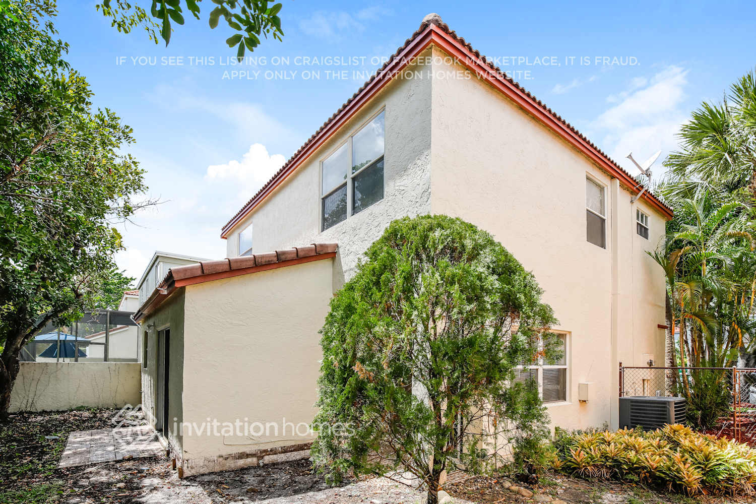 Building Photo - 11784 NW 1st St