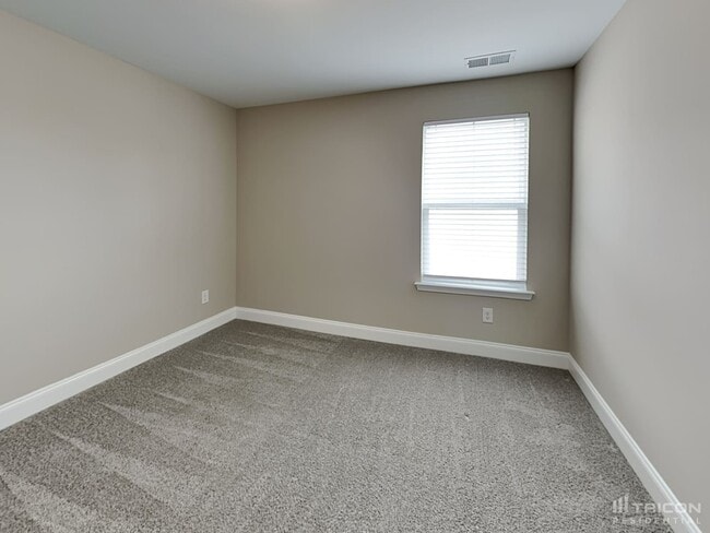 Building Photo - 140 Bexley Way