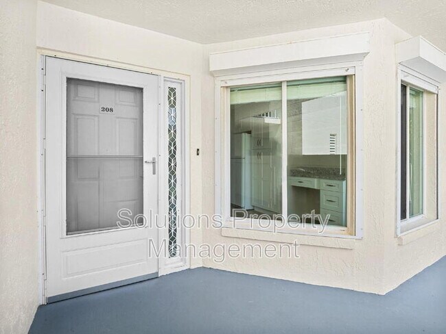 Building Photo - 190 Pinellas Ln