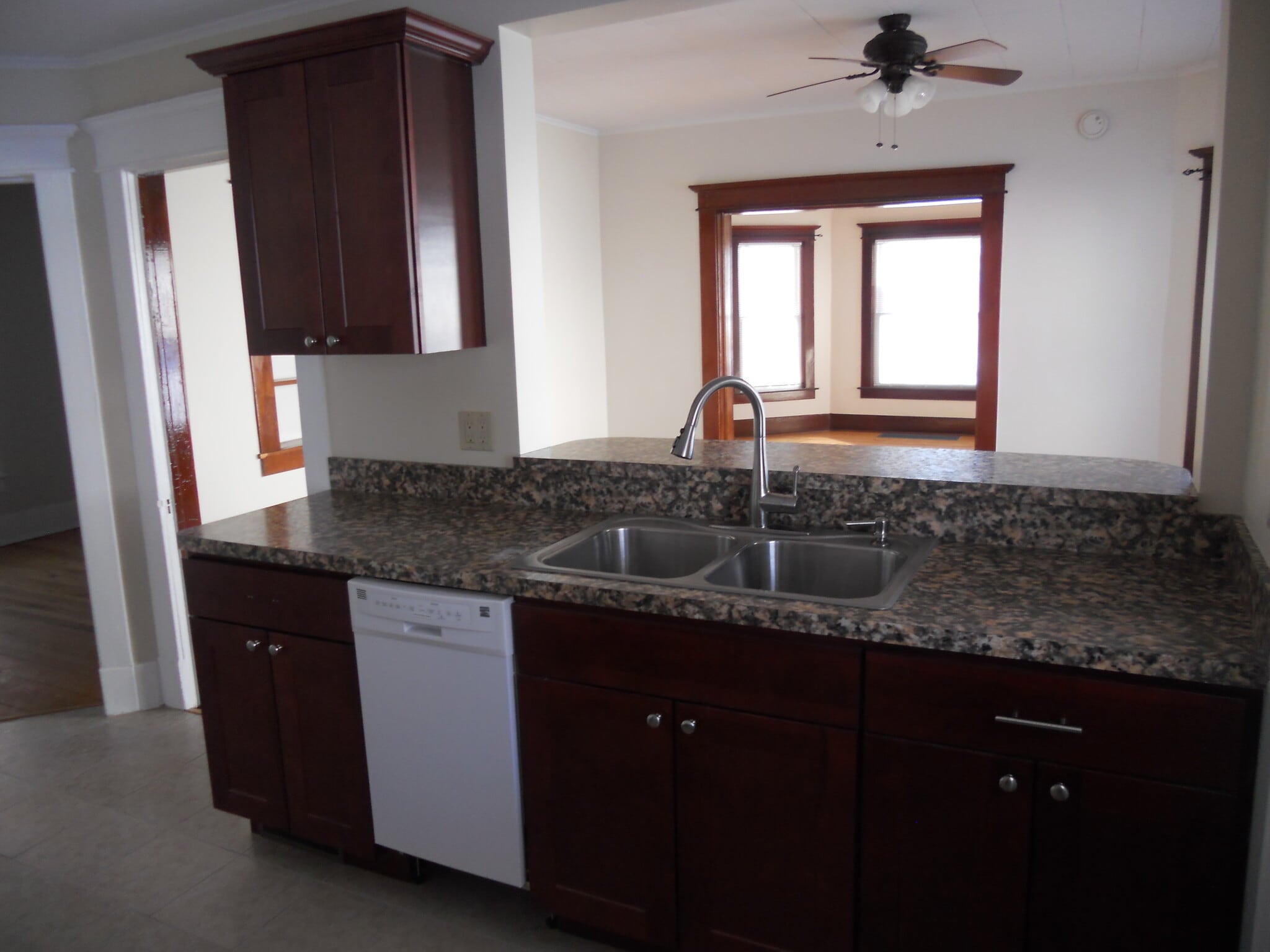 Kitchen - 21 Beech St