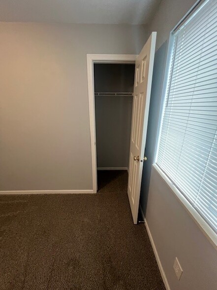 Building Photo - 5531 Andrews Dr