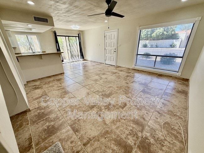 Building Photo - 8601 S 48th St