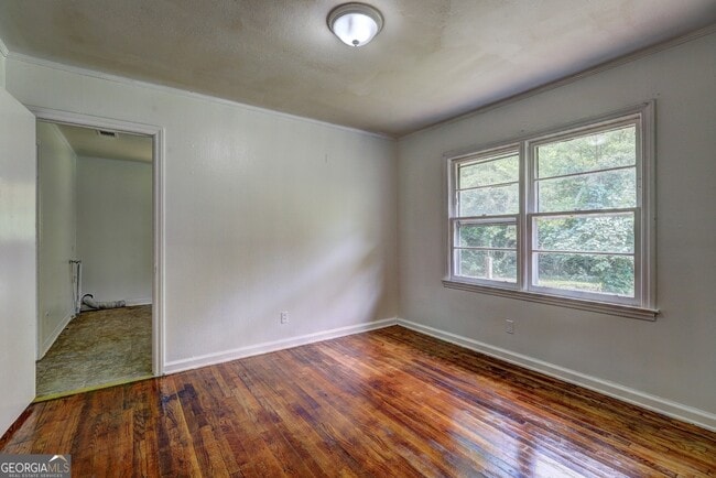 Building Photo - 3292 Arnwood Ave