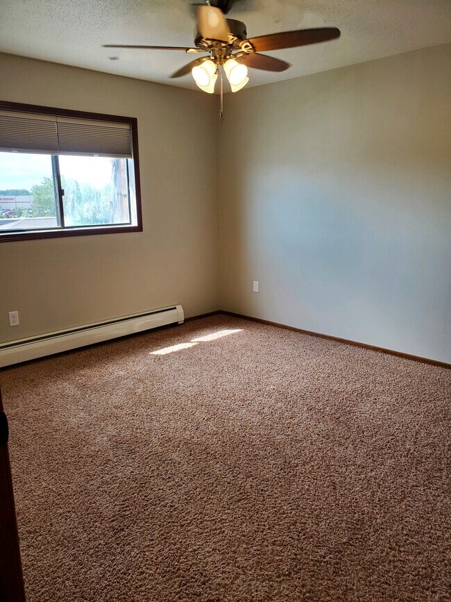 Bedroom 2 - 1500 32nd Ave SW