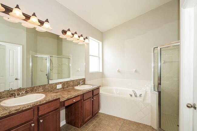 Building Photo - 31212 Anniston Dr