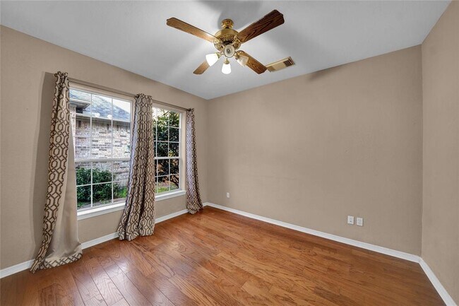 Building Photo - 1806 Rock Spring Ct