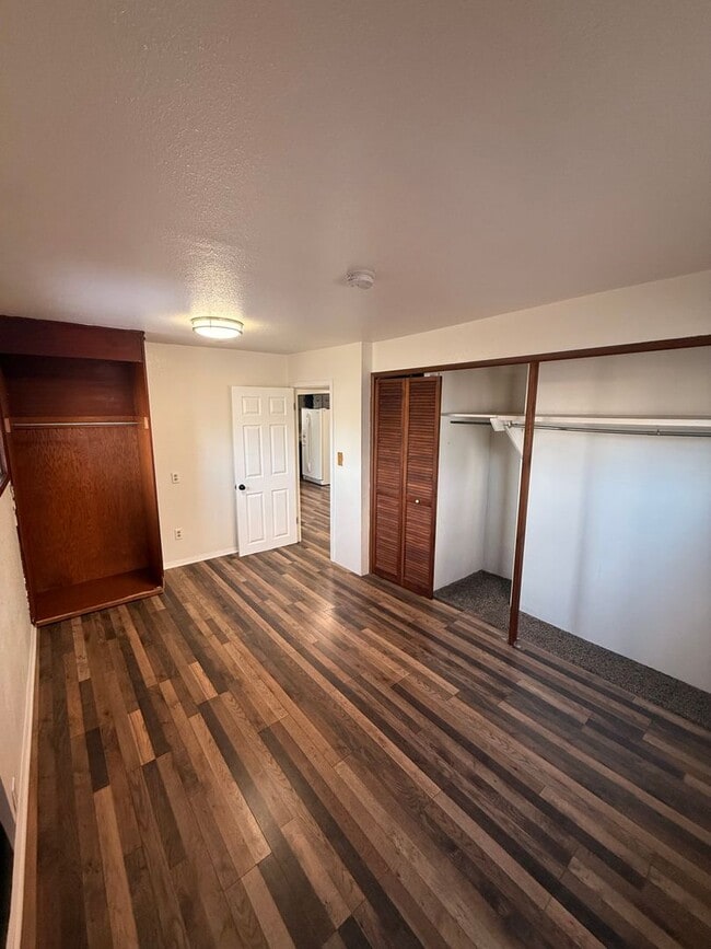 Building Photo - Charming  2 Bed 1 Bath Close to downtown and 1.9 miles to Sky Lakes Medical Center and Oregon Tech