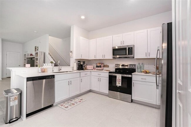 Building Photo - 36171 Risa Michele St
