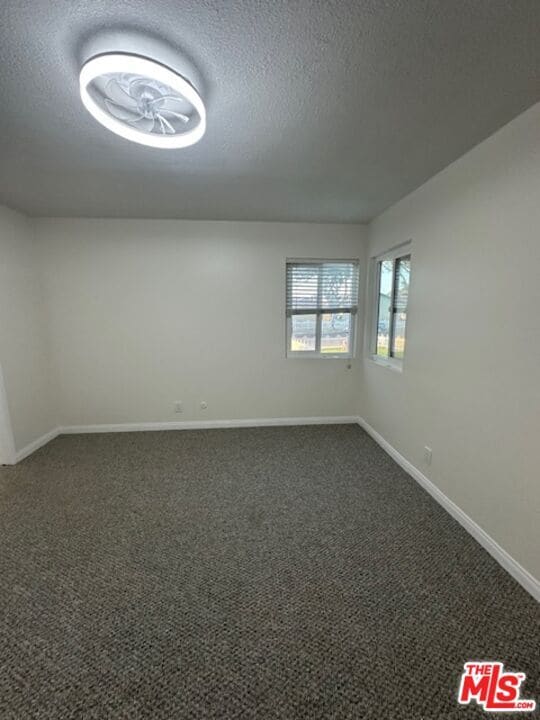 Building Photo - 1514 E 215th Pl