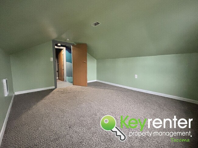 Building Photo - Charming 3 Bedroom Home for Rent in South ...