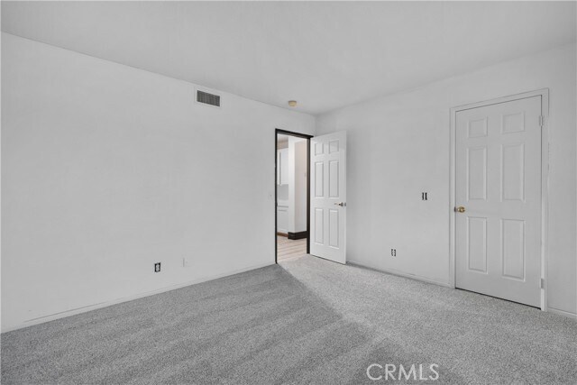 Building Photo - 2372 Stallion Dr