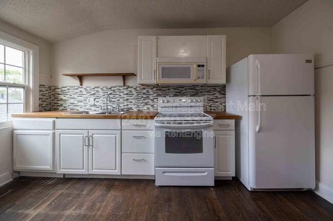 Building Photo - 1408 Glynn Ct