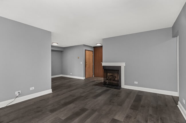 Building Photo - 7020 Andover Ct