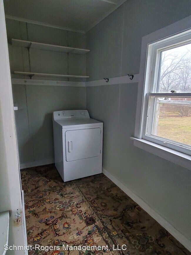 Building Photo - 3 br, 1 bath House - 216 Monroe Street