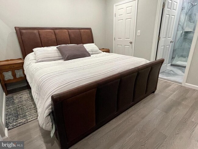 Building Photo - 250 W Bridge St