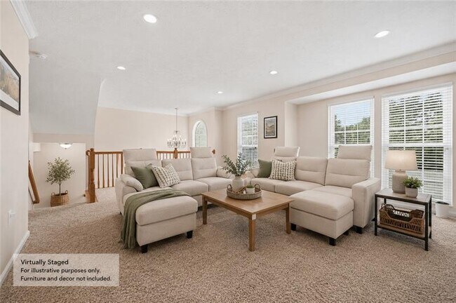 Building Photo - 724 Bush Dr