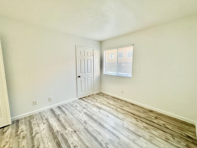 Building Photo - Beautiful & Updated Two-Story on a Quiet Cul-De-Sac, Private Fenced Yard Space, & Just Minutes to...