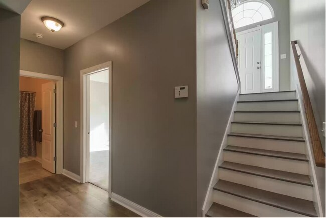 Building Photo - "Discover Spacious Living: 4-Bedroom, 3-Bath Gem in Brentwood's Autumn Crossing!"