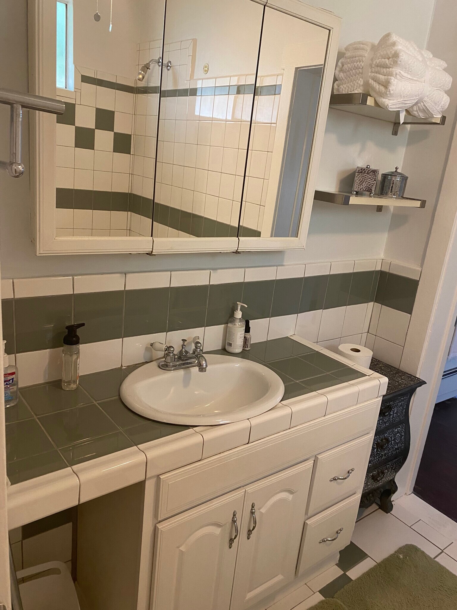 Building Photo - 152 N Bonnie Ave